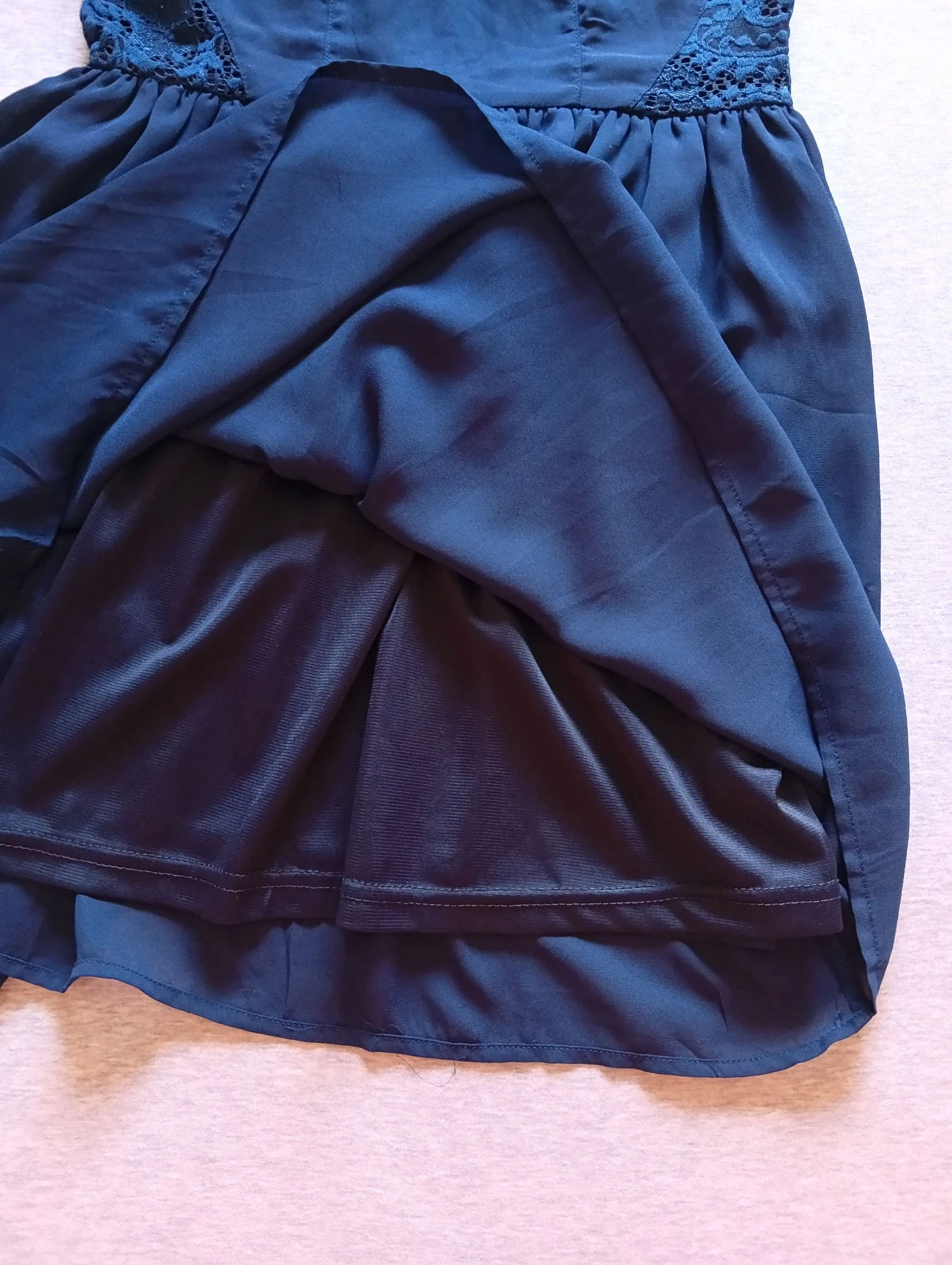 Vestido curto azul marinho estilo coquetel – photo 7